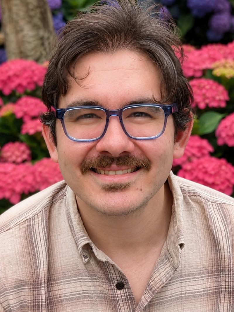 Miller Eismeier, Mike